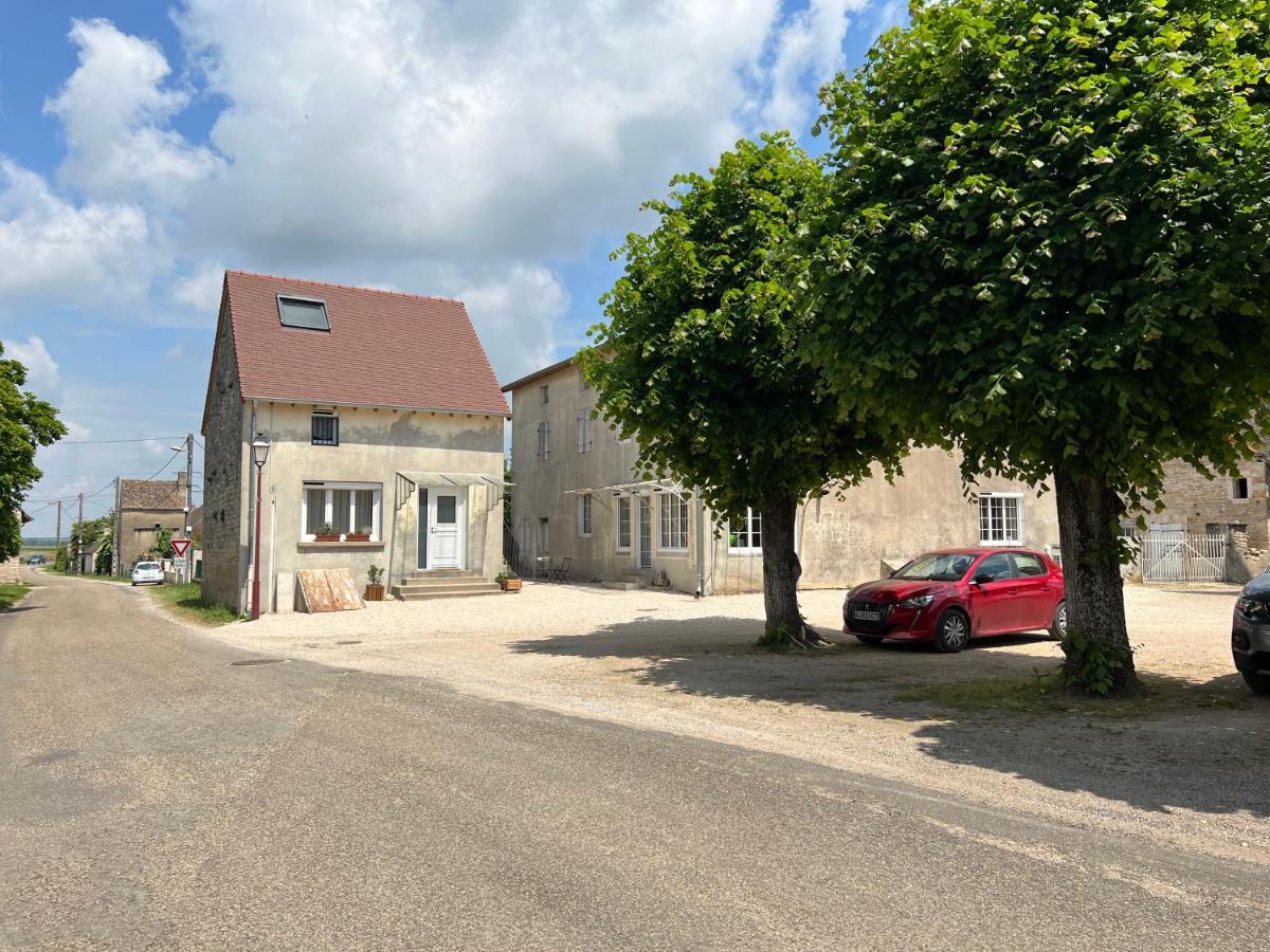 Gites De La Chapelle Gigny-sur-Saone Exterior foto